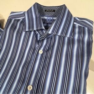 Bugatchi men's Blue and White Striped Dress Shirt‎ Size large size tag flawed